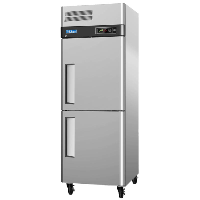Холодильный шкаф CM3R24-2